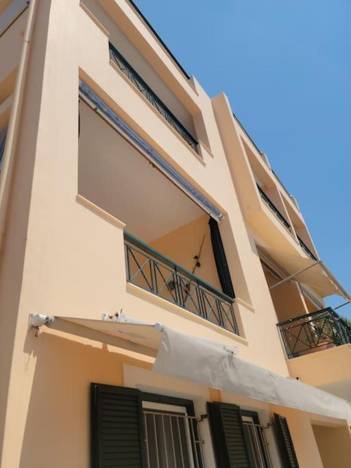 Appartement Avec Vue Aegina Buitenkant foto