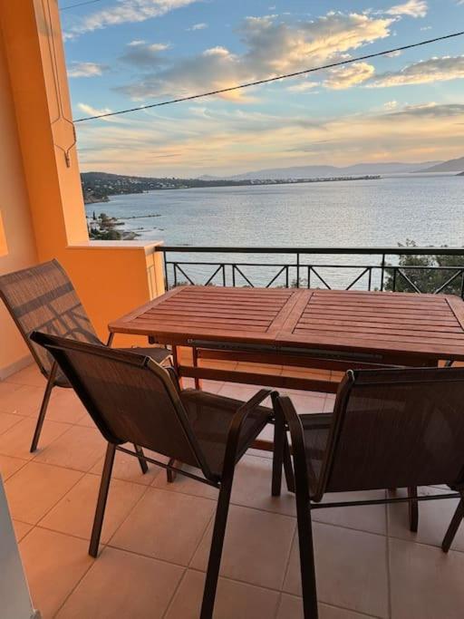 Appartement Avec Vue Aegina Buitenkant foto